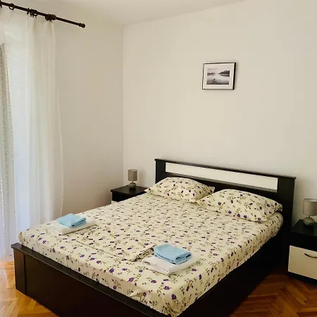 Casa de hóspedes Ruza Sobra